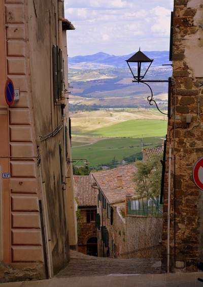 TOSCANA insolita con i suoi...