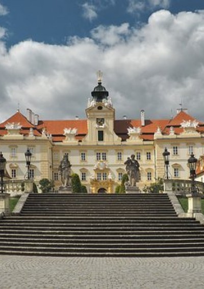 CASTELLI BASSA MORAVIA,...
